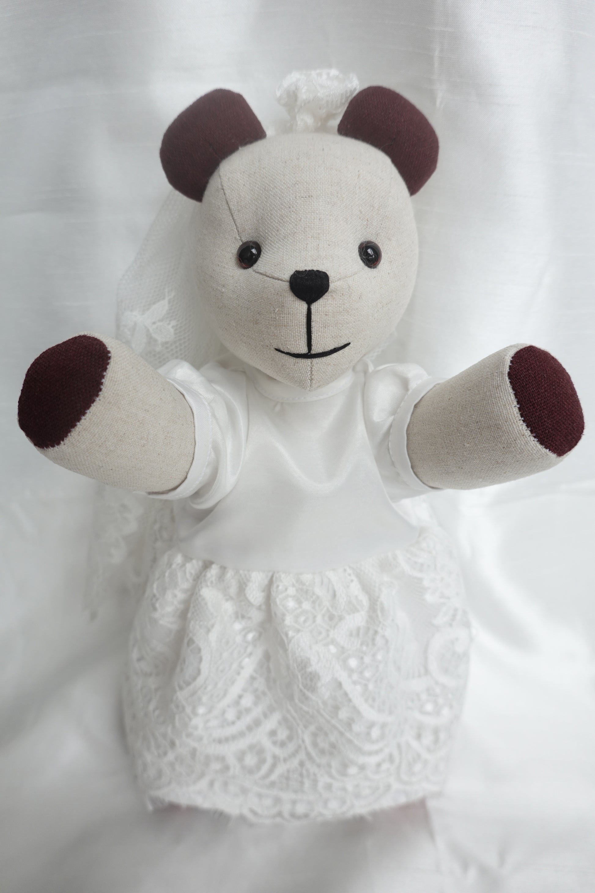 nagu bride wedding bear detail